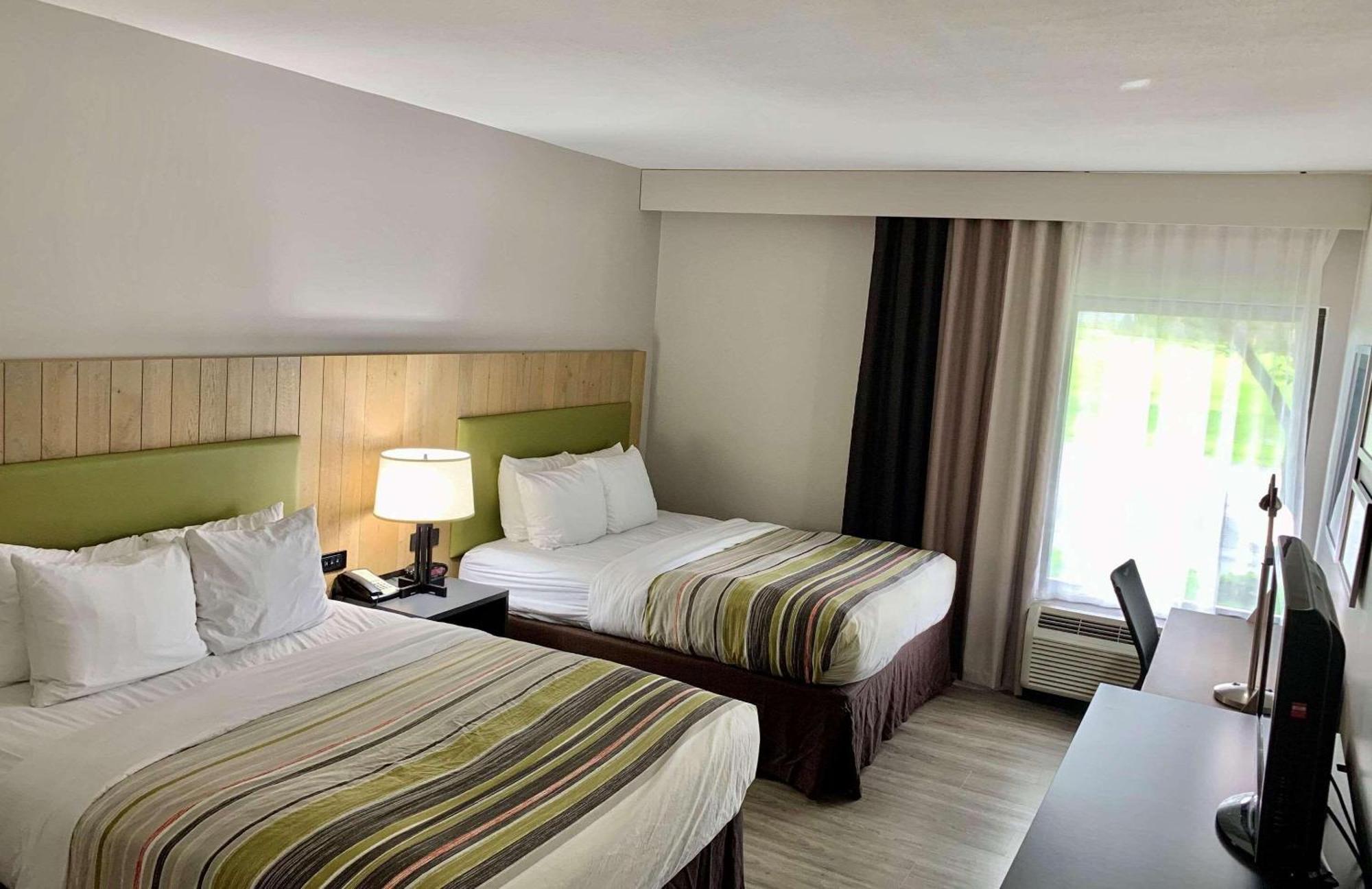 Country Inn & Suites By Radisson, Sandusky South, Oh Milan Exteriör bild